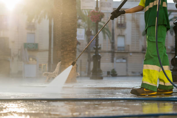 Best Playground Equipment Cleaning  in Dilworth, MN
